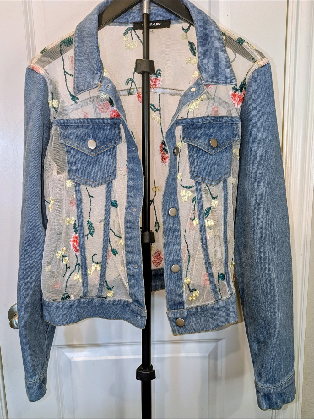 Sugar Lips Floral Embroidered Sheer Mesh Denim Trucker Jacket M - Picture 2 of 13
